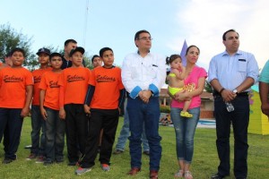 La familia Flores Guerrero otorgo un incentivo económico al equipo de la categorí­a 11 â€“ 12 años que viajara a Tamaulipas.