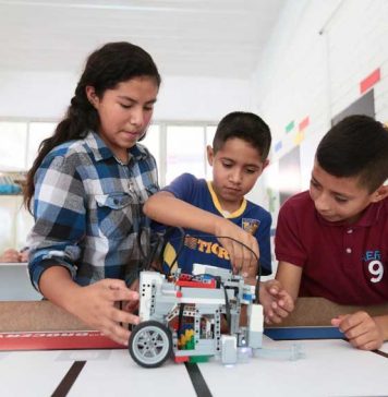 Alumnos de Coahuila buscan su pase a la Olimpiada Nacional de Robótica