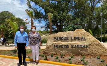 Inauguran línea verde Arroyo Zamora y la alberca Semi olímpica en Múzquiz