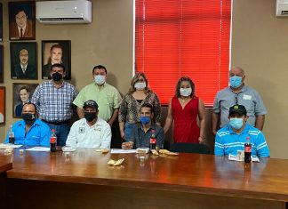 Reconocen la labor de 20 años de trabajadores sindicalizados en Múzquiz