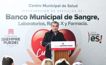 Inauguran Miguel Riquelme y Román Cepeda banco de sangre, laboratorio, rayos x y farmacia, en Torreón