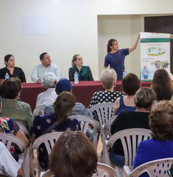Atiende DIF a adultos mayores de San Juan de Sabinas. Imparten plática-conferencia